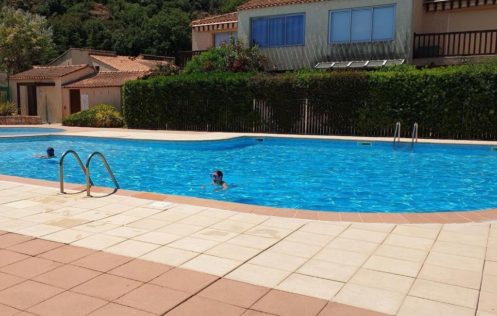 Studio French Riviera วิลล์เนิฟ-ลูเบ ภายนอก รูปภาพ