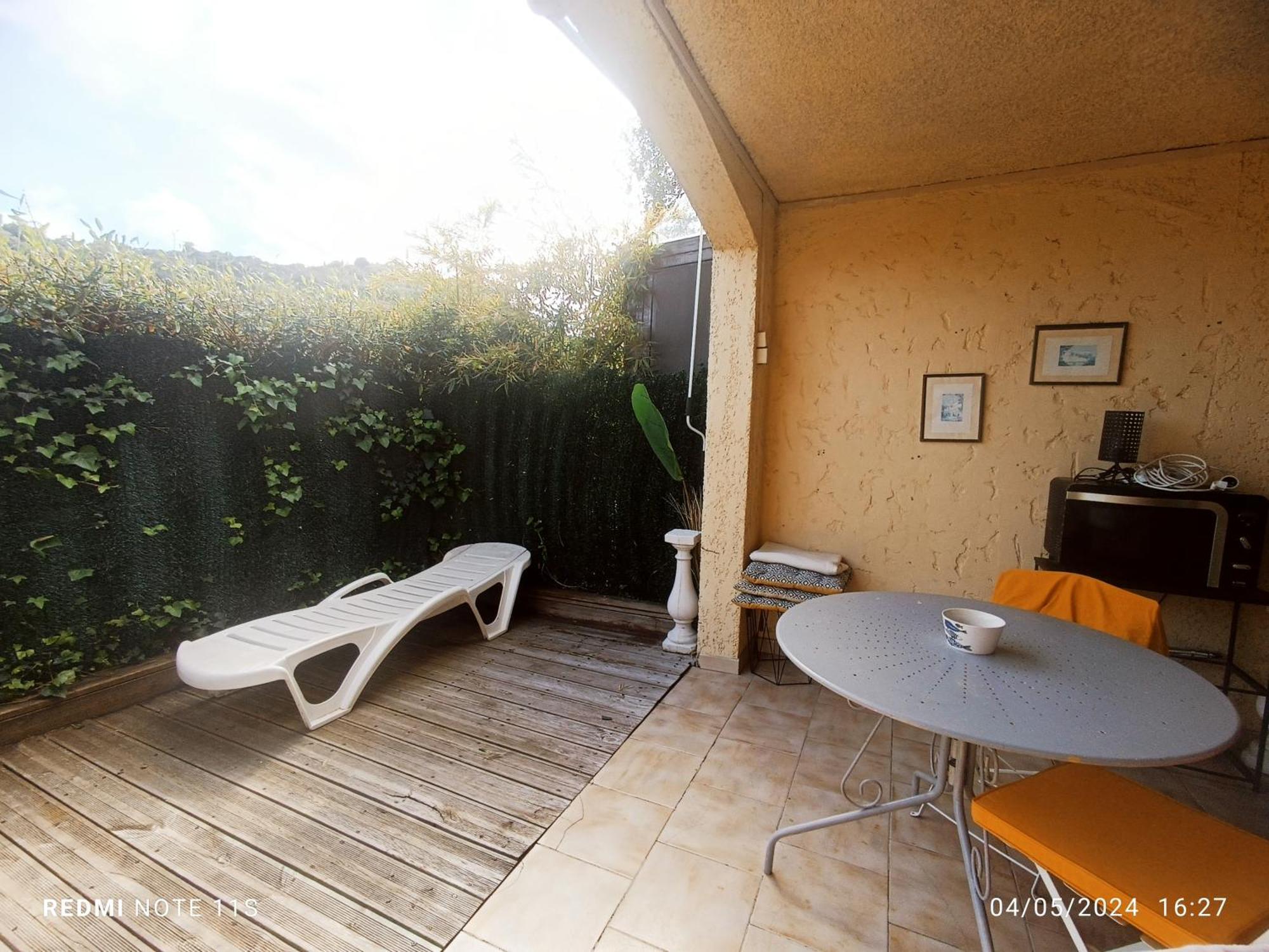 Studio French Riviera วิลล์เนิฟ-ลูเบ ภายนอก รูปภาพ