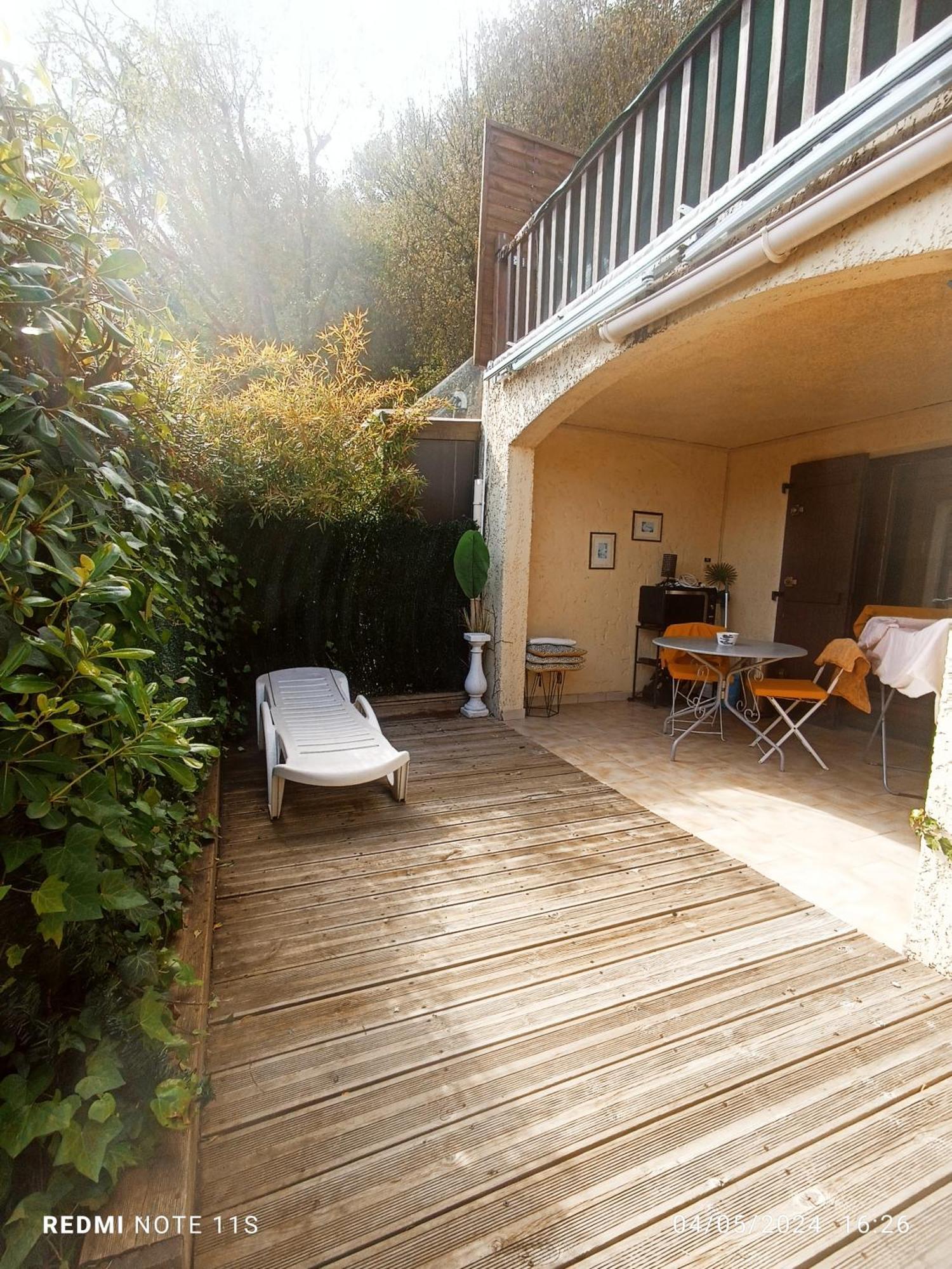 Studio French Riviera วิลล์เนิฟ-ลูเบ ภายนอก รูปภาพ